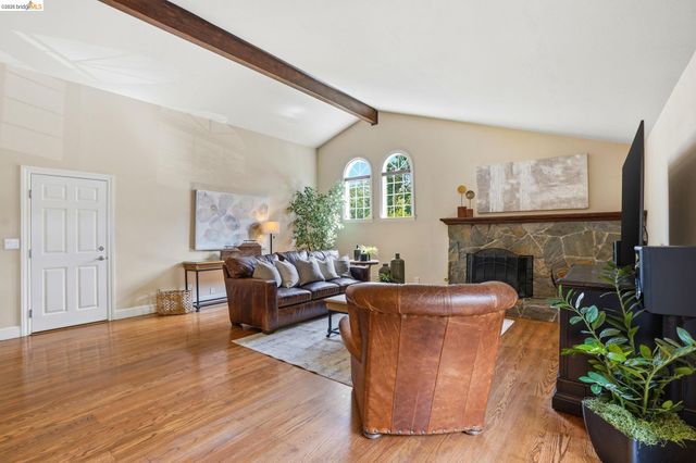 29 Mcconnell Ln, Walnut Creek, CA 94596