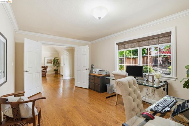 29 Mcconnell Ln, Walnut Creek, CA 94596