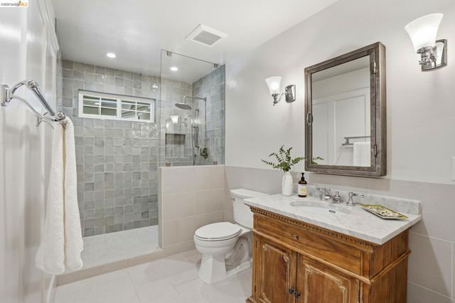 29 Mcconnell Ln, Walnut Creek, CA 94596