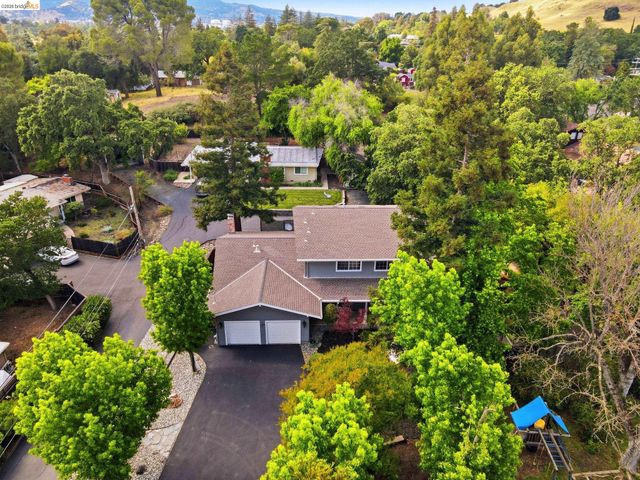 29 Mcconnell Ln, Walnut Creek, CA 94596