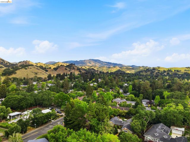 29 Mcconnell Ln, Walnut Creek, CA 94596