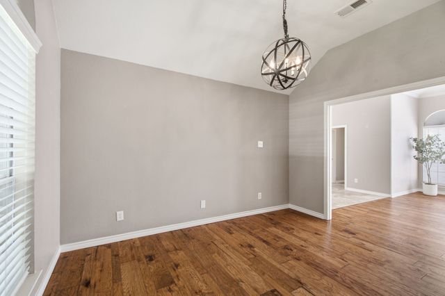 8417 Castle Creek Road, North Richland Hills, TX 76182