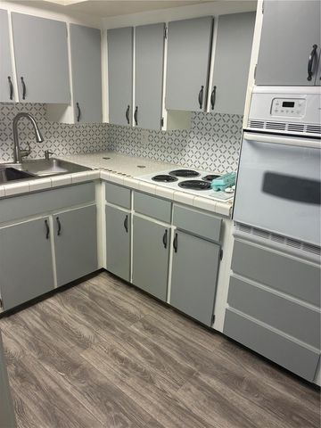 2021 AUSTRALIA WAY W 31, Clearwater, FL 33763