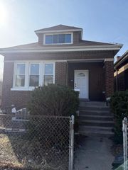 10426 S Calhoun Avenue, Chicago, IL 60617
