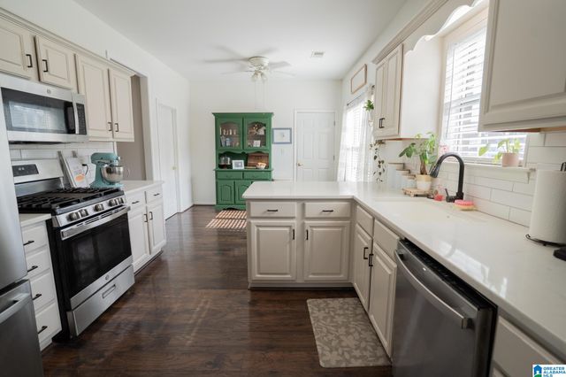 174 CEDAR GROVE PARKWAY, Maylene, AL 35114