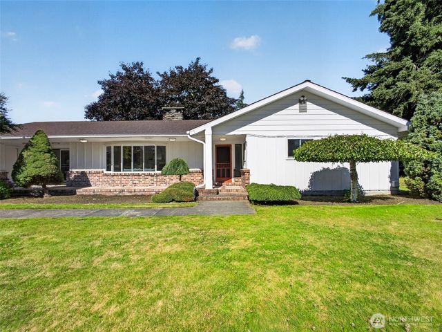 8918 230th Avenue E, Buckley, WA 98321