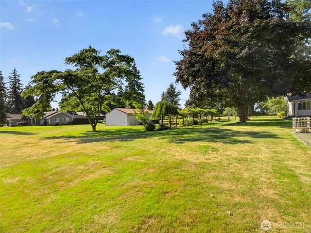 8918 230th Avenue E, Buckley, WA 98321