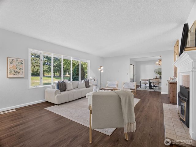 8918 230th Avenue E, Buckley, WA 98321