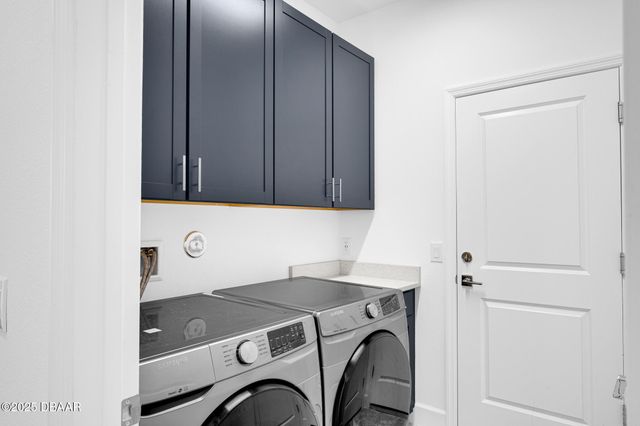 913 Bama Breeze Drive, Daytona Beach, FL 32124