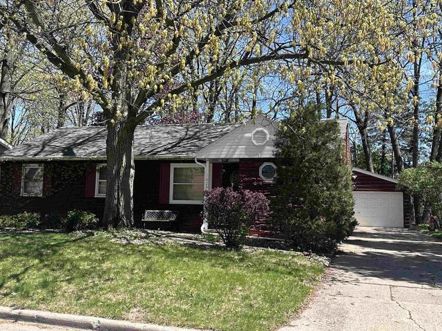1620 N GRACELAND AVENUE, Appleton, WI 54911