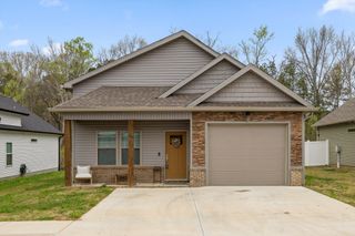 140 Rock Bridge Drive, Ringgold, GA 30736