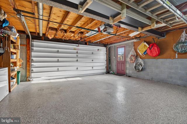 146 S OAK ST, Lititz, PA 17543