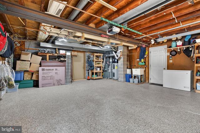 146 S OAK ST, Lititz, PA 17543