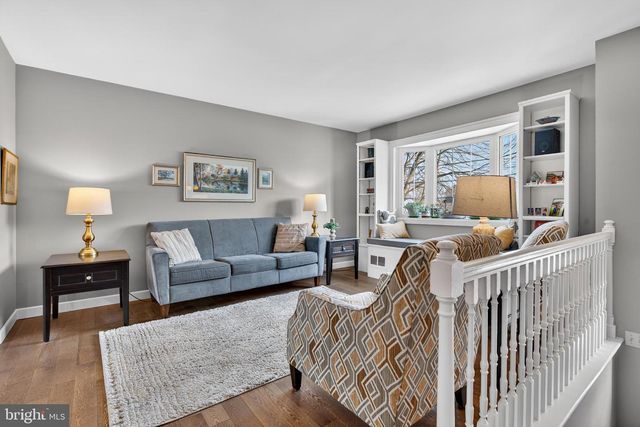 146 S OAK ST, Lititz, PA 17543