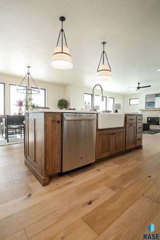 5605 E Canter Ridge Cir Circle, Sioux Falls, SD 57110