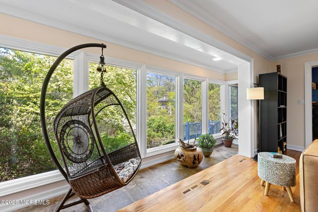 17 Park Way, Highlands, NJ 07732