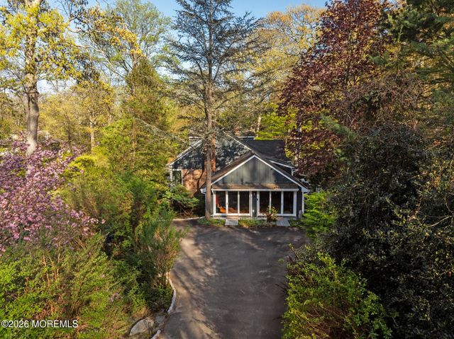 17 Park Way, Highlands, NJ 07732