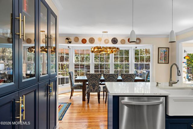 17 Park Way, Highlands, NJ 07732