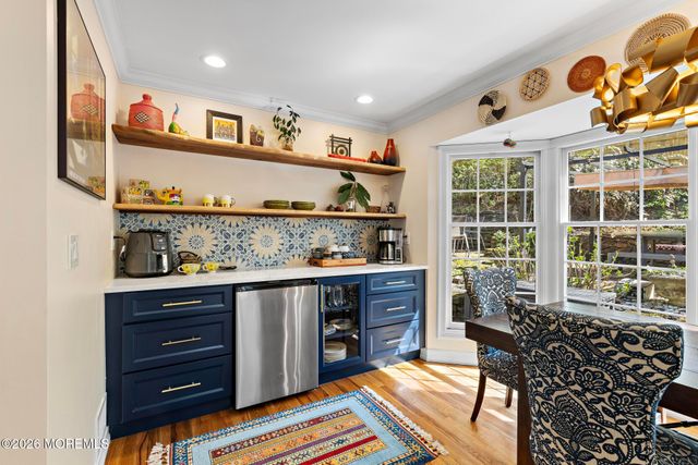 17 Park Way, Highlands, NJ 07732