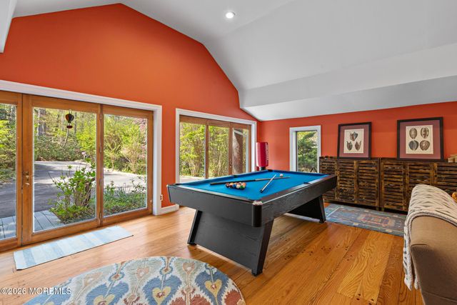 17 Park Way, Highlands, NJ 07732