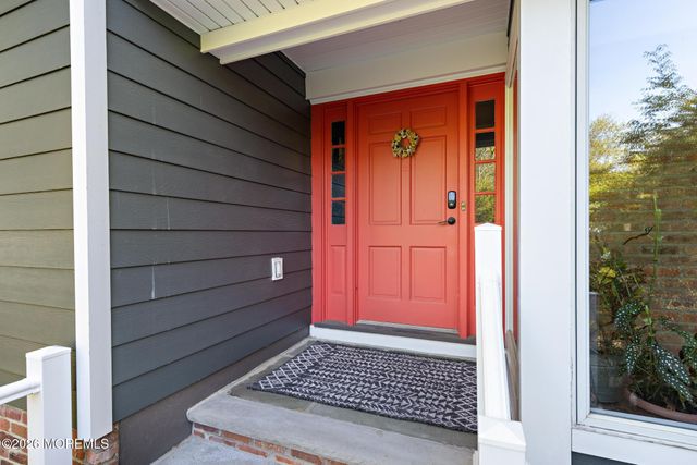17 Park Way, Highlands, NJ 07732
