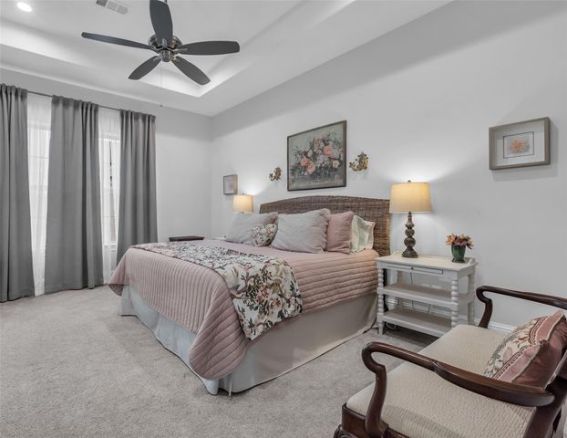 7720 N Fall Run Crossing, Houston, TX 77055