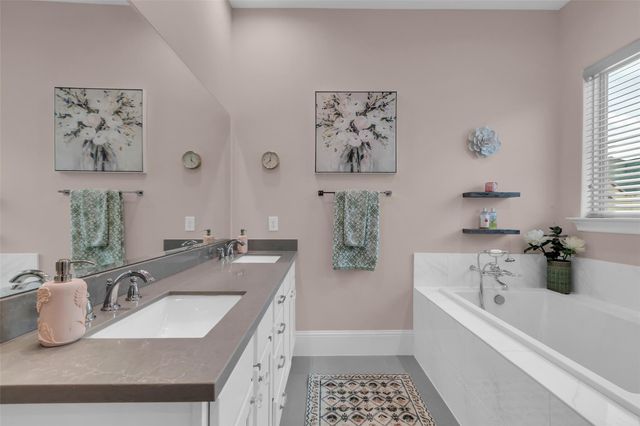 7720 N Fall Run Crossing, Houston, TX 77055