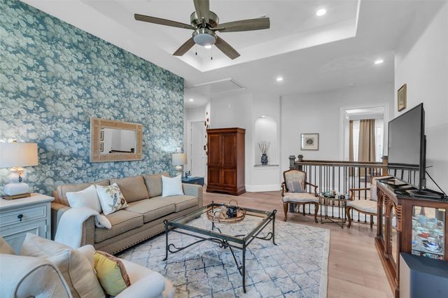 7720 N Fall Run Crossing, Houston, TX 77055