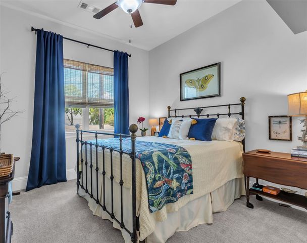 7720 N Fall Run Crossing, Houston, TX 77055