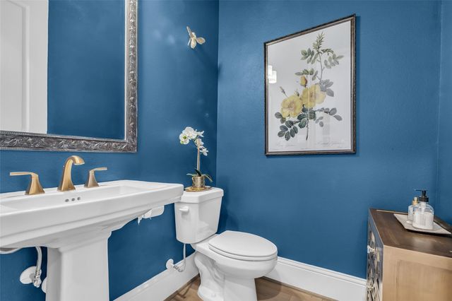 7720 N Fall Run Crossing, Houston, TX 77055