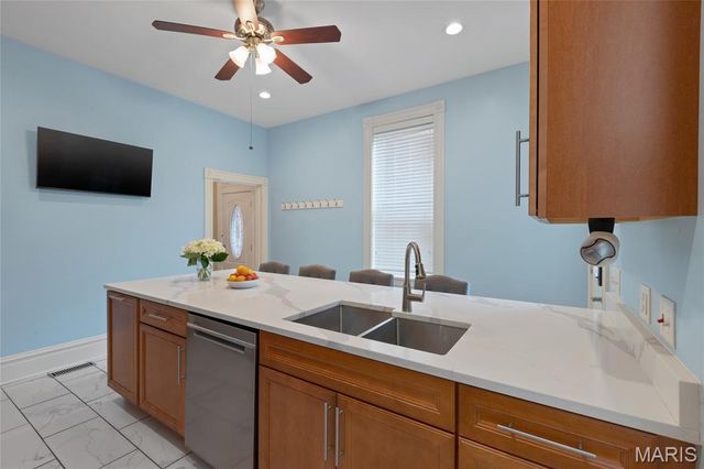 2839 Missouri Avenue, St Louis, MO 63118