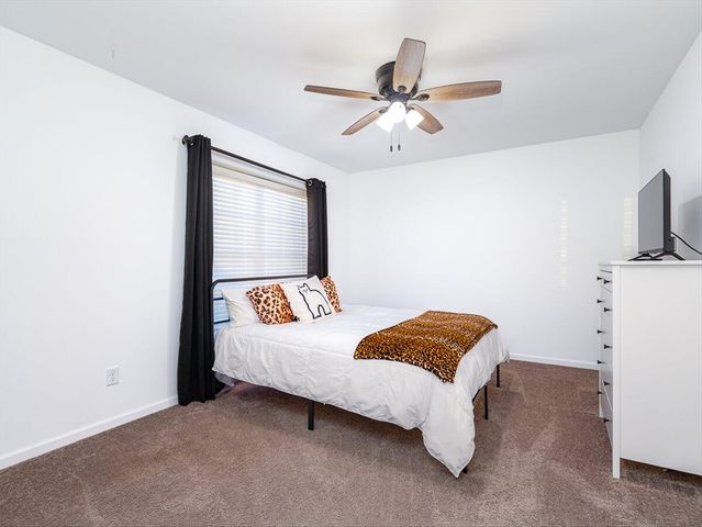 10377 Nevada Court, Crown Point, IN 46307