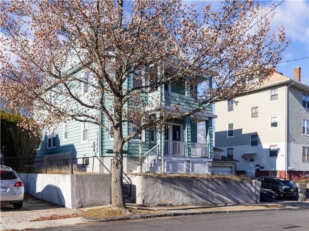 112 Kimball St 1, Providence, RI 02908