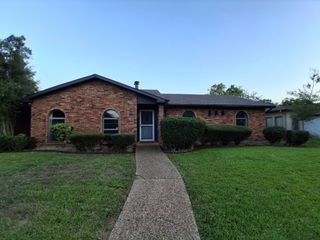 1334 Paris Drive, Garland, TX 75040