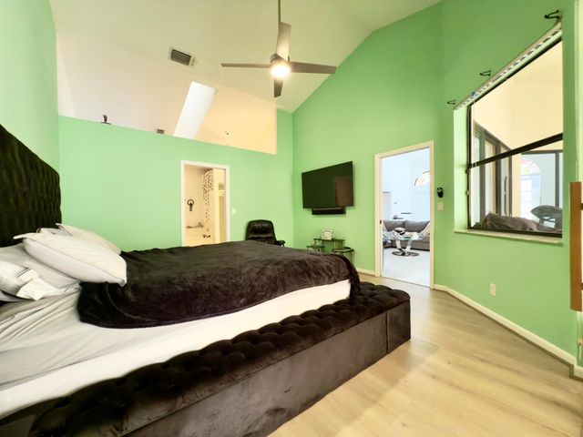 8491 Heather Place, Boynton Beach, FL 33472