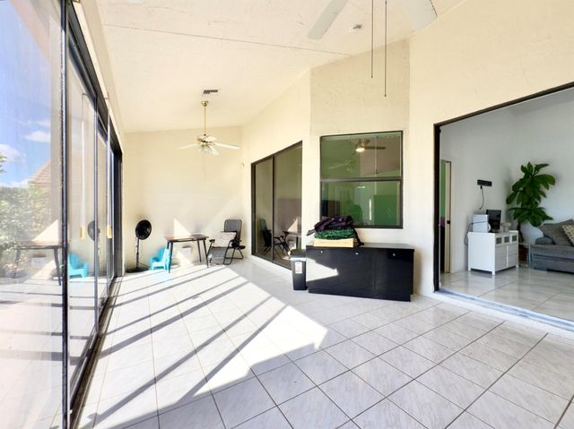 8491 Heather Place, Boynton Beach, FL 33472