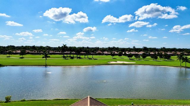 8491 Heather Place, Boynton Beach, FL 33472