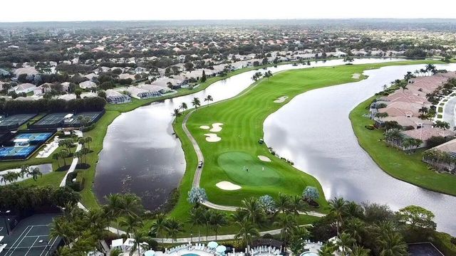 8491 Heather Place, Boynton Beach, FL 33472