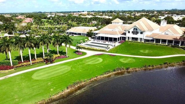 8491 Heather Place, Boynton Beach, FL 33472