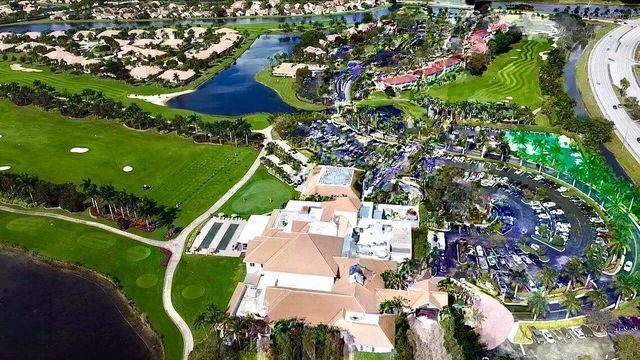 8491 Heather Place, Boynton Beach, FL 33472