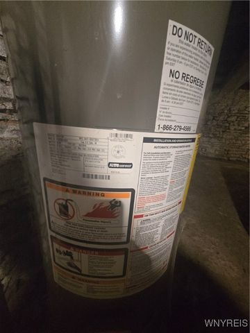 33 A Street, Niagara Falls, NY 14303