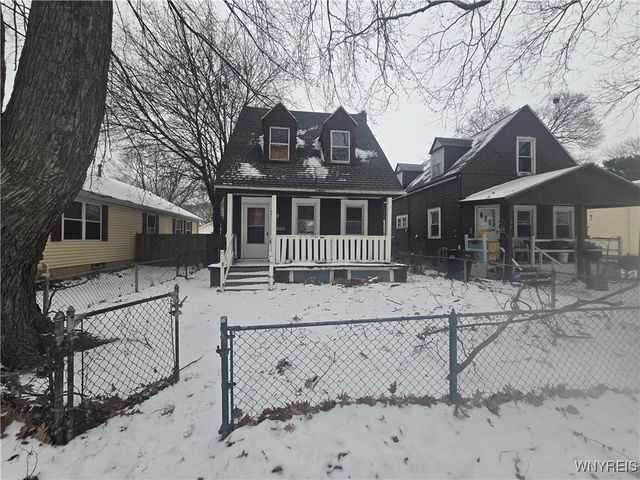 33 A Street, Niagara Falls, NY 14303