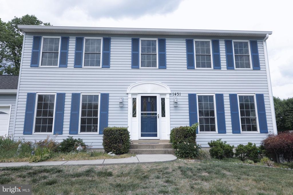 1431 KINGSTREAM DR, Herndon, VA 20170