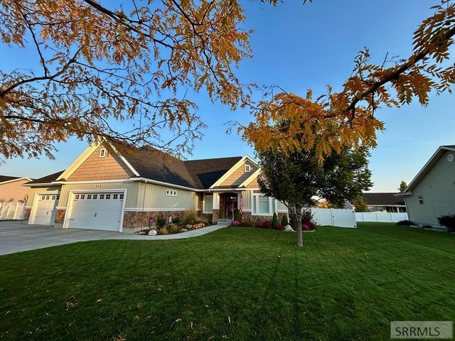 178 Calistoga Drive, Idaho Falls, ID 83404