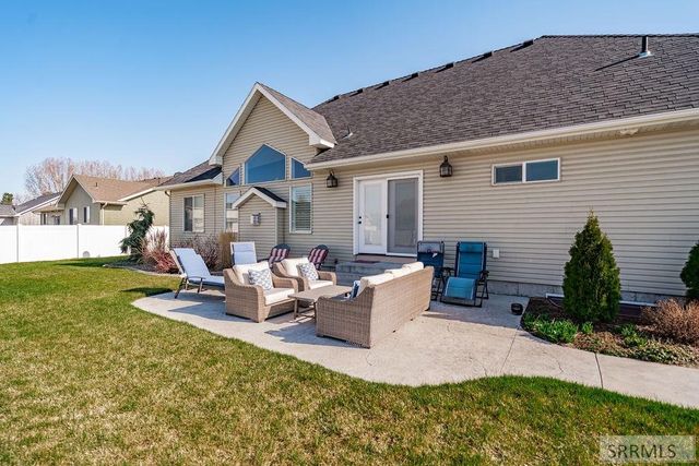 178 Calistoga Drive, Idaho Falls, ID 83404