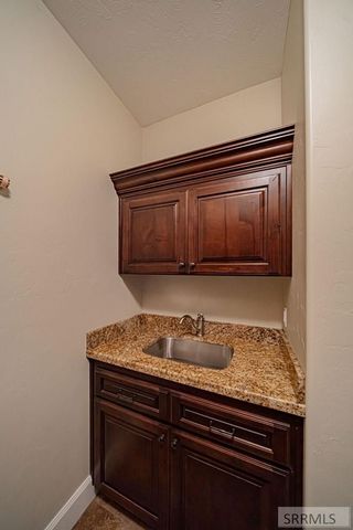 178 Calistoga Drive, Idaho Falls, ID 83404
