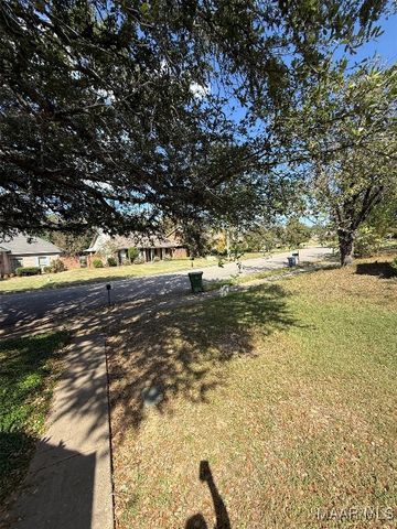 3204 Gatsby Lane, Montgomery, AL 36106