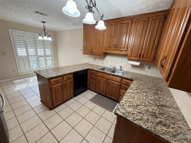 3204 Gatsby Lane, Montgomery, AL 36106