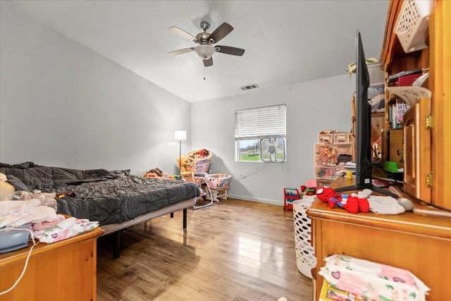 4040 Flint Trl, Copperopolis, CA 95228