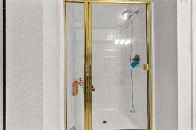 4040 Flint Trl, Copperopolis, CA 95228